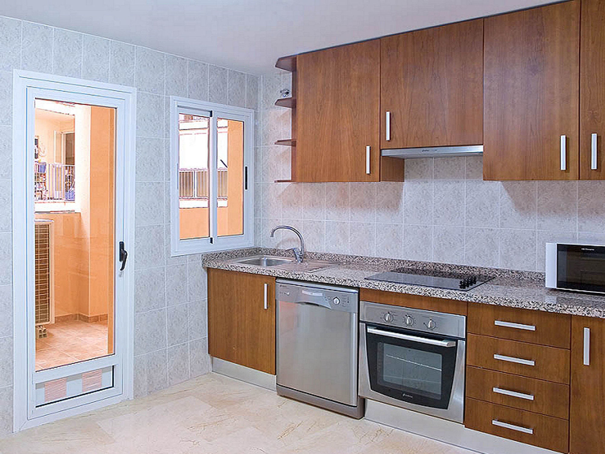 Magic Atrium Plaza Apartment